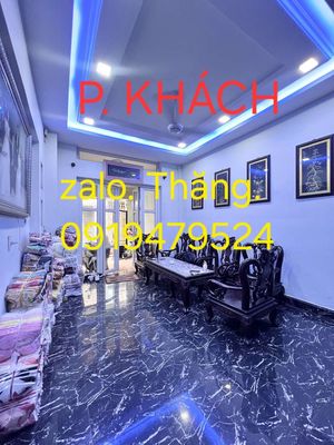 CÓ MÓN HỜI CÁC ANH CHỊ NHANH TAY Ạ .4,1X 18m CÓ 4 TẦNG. HẺM XH.5,8 Tỷ.