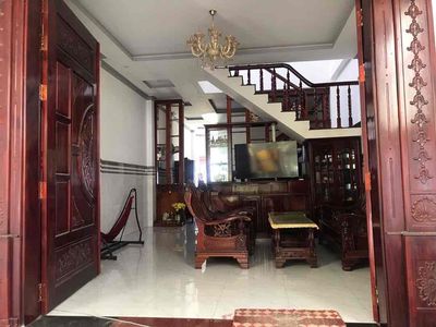 BÁN GẤP NHÀ ĐẸP SỊN PHƯỜNG 8