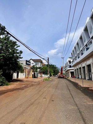 Nhà 2 mặt tiền Nguyễn Đình Chiểu ngay Thành phố cà phê - 9.2 x 20m