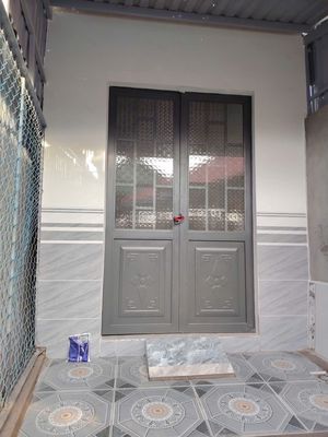 BÁN NHÀ CẤP 4. GIẤY TAY. MỚI XÂY HẺM RẠCH CẦN XÂY