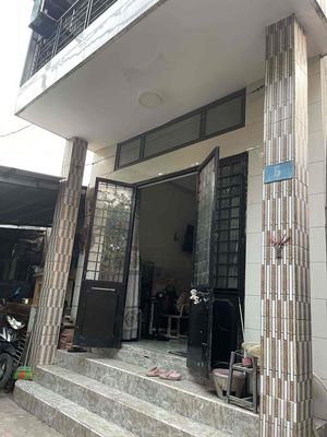 Cần bán nhà kv cầu chợ Dinh