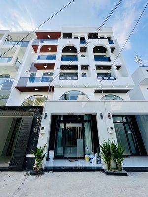 Dãy Nhà Cao Cấp Đường Tân Hòa Đông Giáp Tân Phú 85m2 x 5 Tầng 8,4 Tỷ