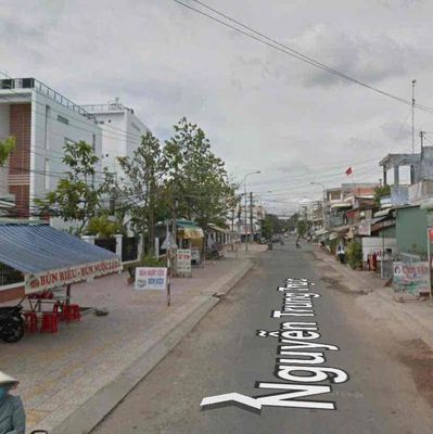 Mặt tiền đường Nguyễn Trung Trực ngay chợ Phước Thọ phường 8 - Phường