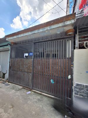 Bán nhà hẽm ba gác thông 2 đầu, trung tâm quận 12