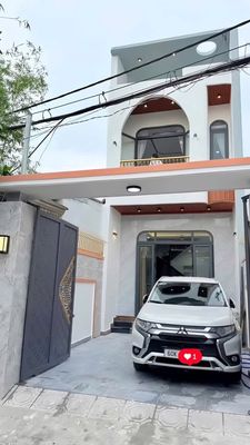 BÁN CĂN NHÀ LẦU MỚI XÂY HOÀN THIỆN TÂN UYÊN BÌNH DƯƠNG CÓ HOÀN CÔNG