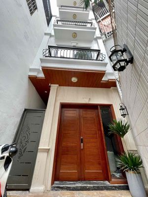 TÀI SẢN GIÁ TRỊ – PHÂN LÔ SÁT HỒ ĐỀN LỪ – THANG MÁY – Ô TÔ ĐỖ CỬA ✨