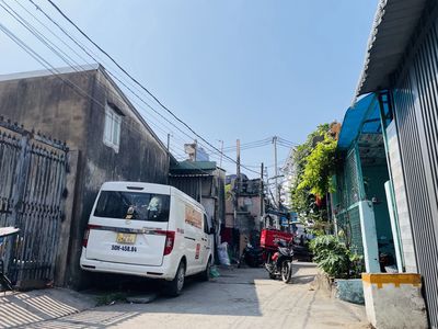 P. Tam Bình ngay chợ đầu mối, 10m ra MT, nhà 2T 57.2 m2 chỉ 3.29 tỷ.