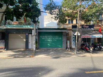 GIẢM GIÁ! CẦN BÁN NHÀ TÍNH GIÁ ĐẤT MẶT TIỀN TRẦN BÌNH TRỌNG,  12,5 TỶ