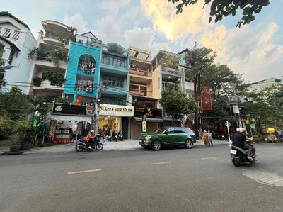 NHÀ 4LẦU MẶT TIỀN ĐƯỜNG VÕ OANH(D3 cũ)P25,BT.Đoạn KD Sầm Uất,sd:300m2.