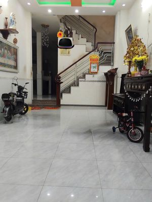 Nhà HXH Đường số 16A khu Lê Văn Quới 77m2 đúc 2 lầu 4pn, Q. Bình Tân