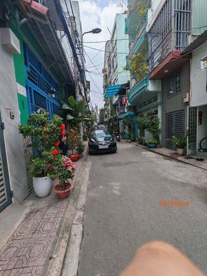 NHÀ Q10 - ĐẦY ĐỦ CÔNG NĂNG - DTSD 36M2 - GIÁ HỢP LÝ - 2.9XXX