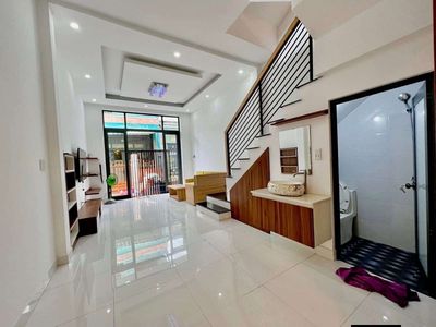 Chính chủ cần bán nhà 2.5 tầng kiệt 3m Bế Văn Đàn