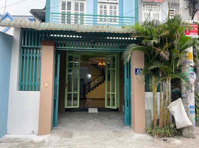 BÁN NHÀ ĐÚC 1 TRỆT 1 LẦU – SỔ HỒNG RIÊNG