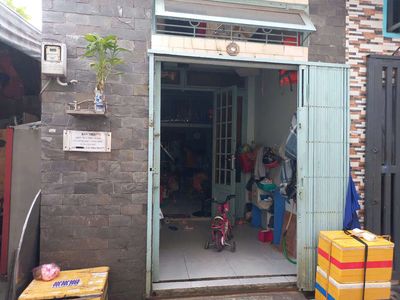 Cần Bán nhà đang ở, hẻm bê tông 3m