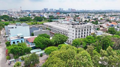 Nhà phố view sông đường 9m khu đồng bộ đường thông sát Quốc lộ 13