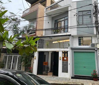 Cần bán nhà Thích Tịnh Khiết diện tích sổ 48,7m sử dụng70m oto đỗ cửa