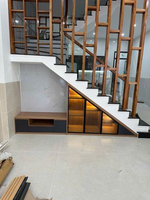 Bán nhà 3 tầng full nội thất cách biển Quy Nhơn 800m