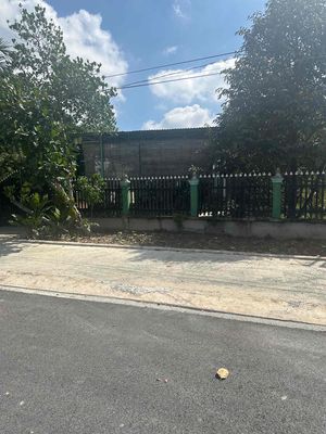 Nhà đường Lê Duẩn kp.Trung Lợi Chơn Thành 17,6x56x150tc giá rẻ