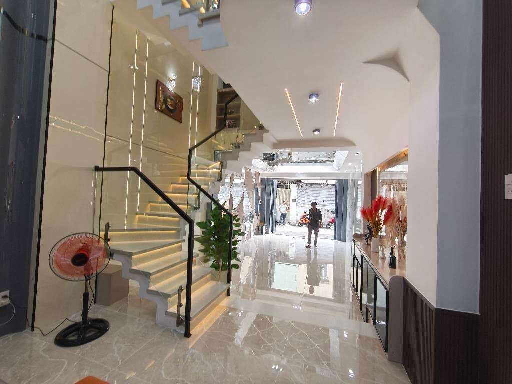 CHÍNH CHỦ BÁN NHÀ 5 TẦNG MỚI ĐẸP AN PHÚ ĐÔNG 