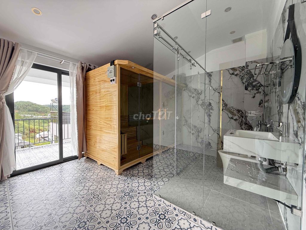 NHÀ ĐẸP MỚI XÂY NỘI THẤT ĐẦY ĐỦ SẴN Ở TẠI KQH AN SƠN ĐÀ LẠT