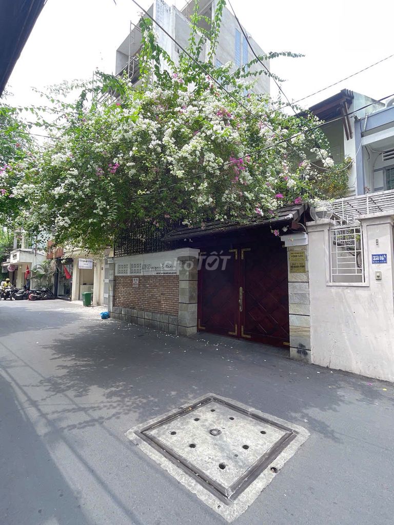 VILLA LÊ VĂN SỸ - TRẦN QUANG DIỆU Q.3 DT: 7,8X19, 3 TẦNG 38,5 TỶ