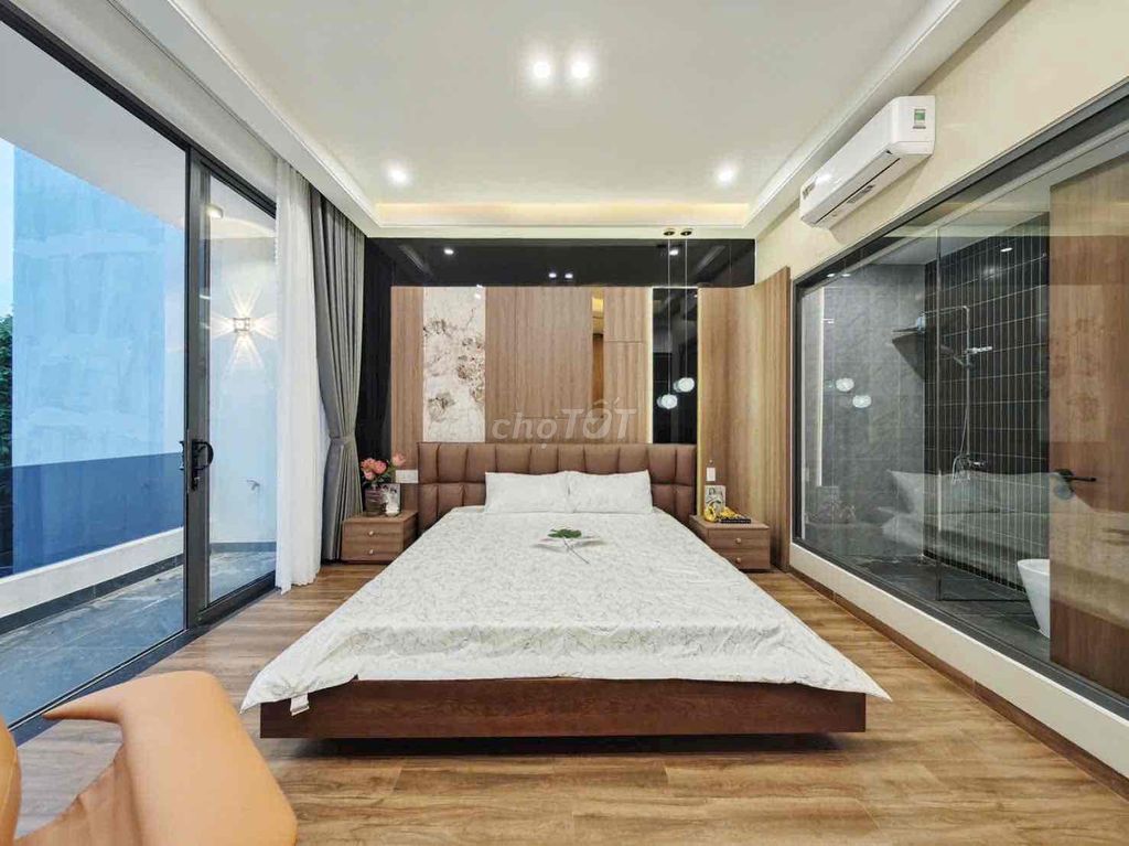 Siêu phẩm 3 tầng, đường 5m5, Hoà Xuân, Đà Nẵng