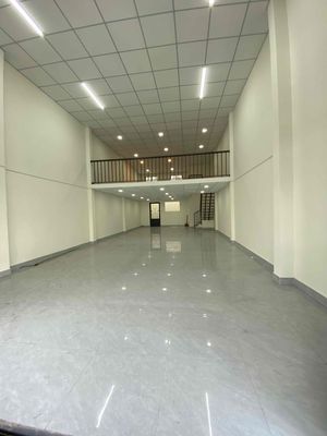 CHO THUÊ NHÀ NC MẶT TIỀN MBKD LÊ KHÔI Q.TP vị trí gần trường học