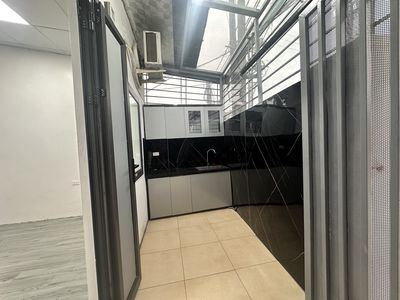 Chính chủ bán nhà C4 mặt ngõ 85 Đức Diễn, diện tích 28m, giá 1,2 tỷ