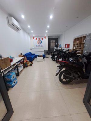 Nhà thuê 65m2 x 6 tầng,  mặt ngõ 1 phố Phạm Tuấn Tài - Cầu Giấy