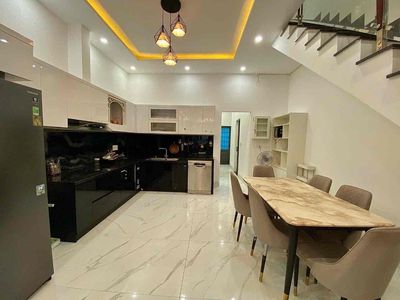 CHO THUÊ NHÀ 3 TẦNG ĐƯỜNG NGUYỄN HIẾN LÊ -4PN- ĐẦY ĐỦ NỘI THẤT