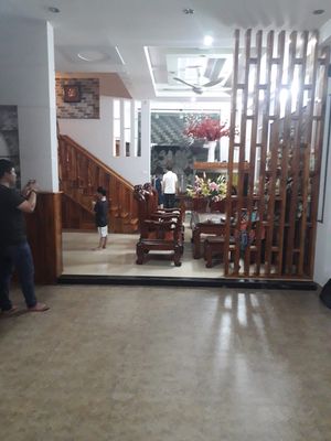 Cho thuê Biệt thự Cao Lỗ (Đồng Diều), P.4, Q. 8.