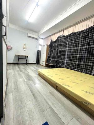 CHÍNH CHỦ CHO THUÊ PHÒNG CHDV Ở LẦU 1 CỬA SỔ LỚN FULL NT Ở CỘNG HOÀ