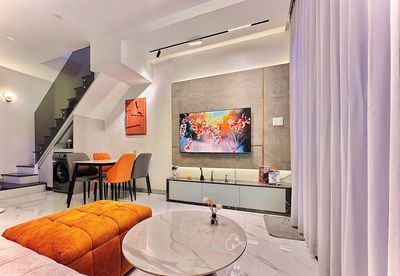 CHO THUÊ NHÀ MỚI XÂY 2PN 2WC FULL NỘI THẤT CAO CẤPNGAY TRƯỜNG SA