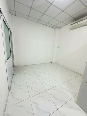 Cần pass lại phòng đầu tháng dọn vào ở