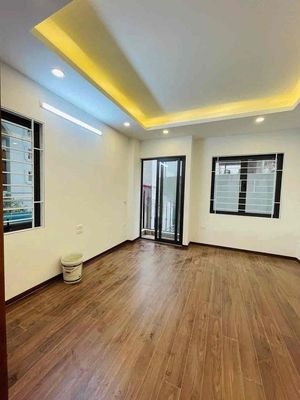 Nhà mới tinh Trương Định 4PN, 5 tầng, ở gia đình/văn phòng, vào ở ngay