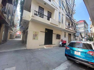 Chính chủ cho thuê nhà ngõ 445 Lạc Long Quân- Tây Hồ- Hà Nội