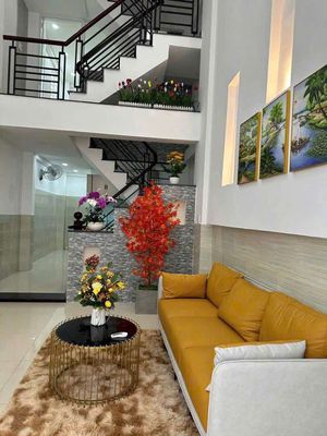 CHO THUÊ NHÀ FULL NỘI THẤT 4PN 3WC DS4 P16 GÒ VẤP