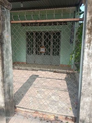 Cho thuê nguyên căn nhà cấp 4 dài han