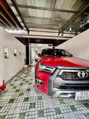 Cho Thuê Nhà DT 4x22m 1Trệt 1Lửng 2Lầu 4Pn 4Wc Sân Rộng Ôtô 1 Sẹc Ngắn