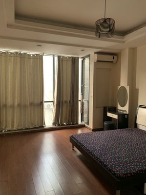 Cho thuê vp ngõ phố Lý Nam Đế, Hoàn Kiếm,Hà Nội,dtsd 100m2,thông sàn,