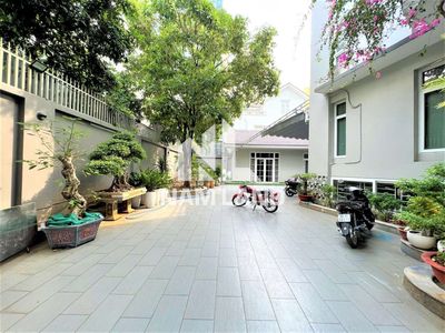 😃VILLA APAK CÓ NỘI THẤT CƠ BẢN GIÁ 50TR