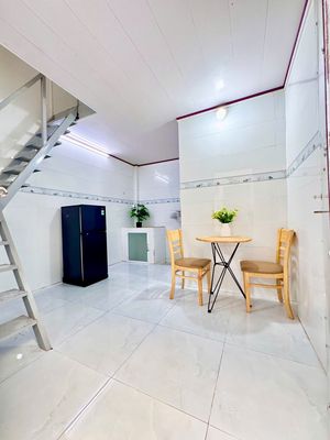 Mini House 1 trệt 1 lầu, Ngay ĐH  Y Dược Cần Thơ, 30m2, Full Nội thất