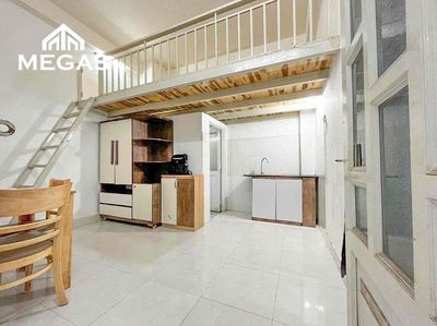 PHÒNG GÁC CAO RỘNG SẴN NỘI THÁT GẦN DH CÔNG THƯƠNG AEON MALL