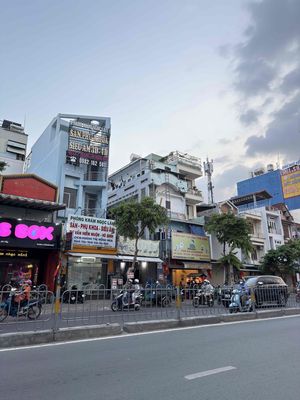 Cho Thuê Nhà Mặt Tiền Nguyễn Văn Lượng 4,2x15 3 Lầu