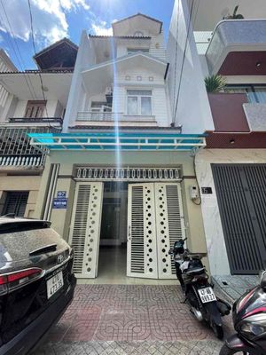 Cho thuê Nhà MT KD Trần Hữu Trang - BMT 4Pn