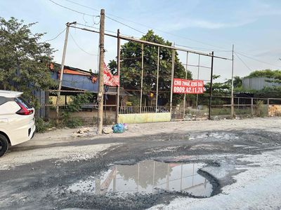 cho thuê mặt bằng kho bãi mặt tiền võ trần chí