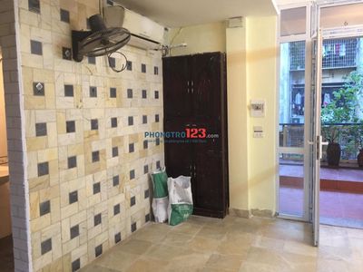 Cho thuê nhà tập thể 70m2, Trần Quý Cáp, Hà nội, 7.5 triệu/tháng.