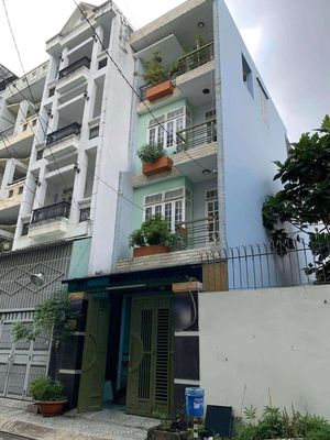 NHÀ HẺM XE HƠI ĐẬU CỬA RỘNG RÃI 4PN
