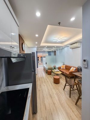 CC cho thuê căn hộ mới, nội thất hiện đại ô tô đỗ cửa Vũ Thạnh Đống Đa
