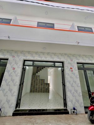 Nhà Mới Xây 1 Lầu Ngay Ngã Ba Tân Kim, 2PN 2WC. Full Nội Thất . Có SHR